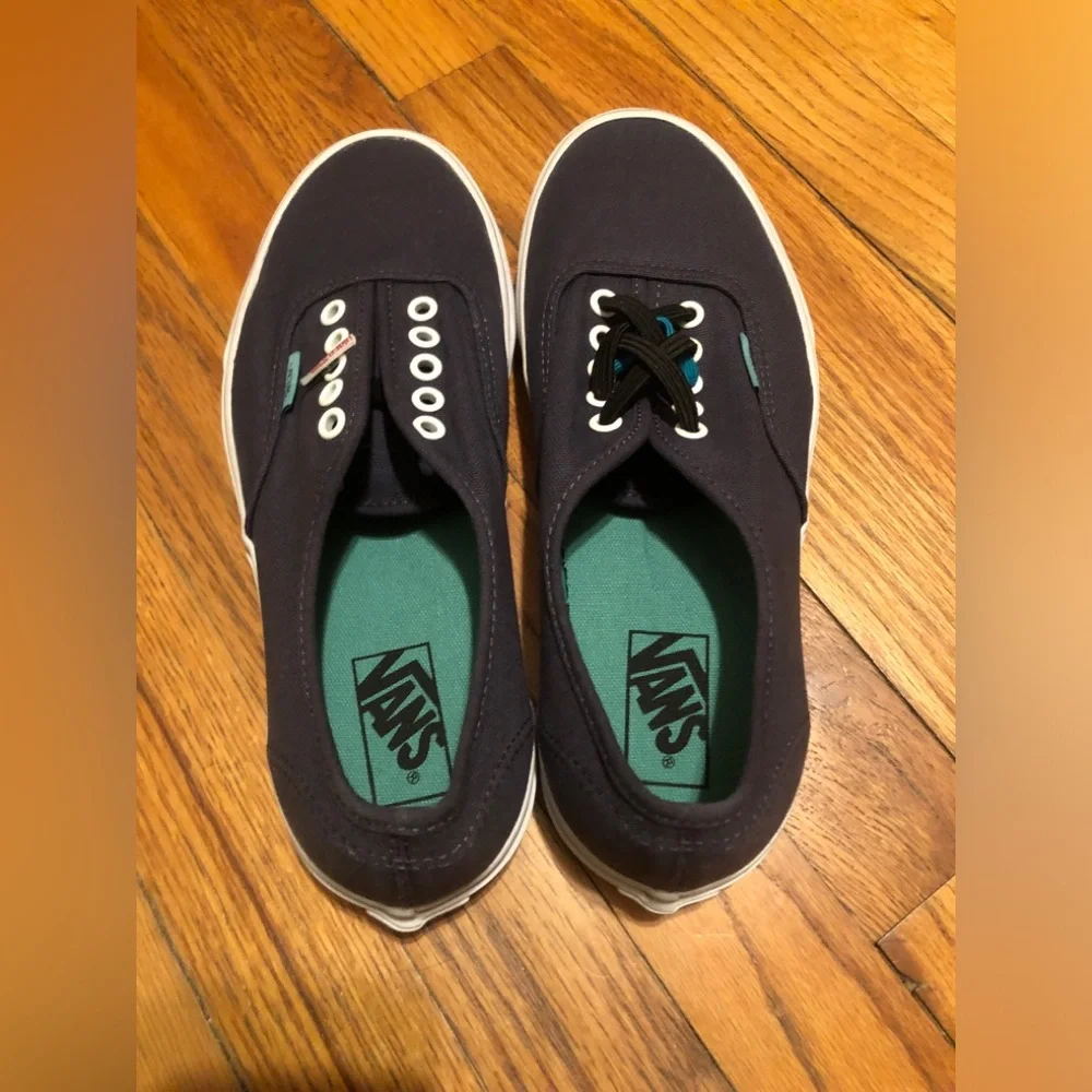 Vans Navy Men’s Sneakers
